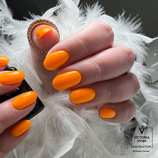 Victoria Vynn Gel Polish Color Orange Pop 059 8ml